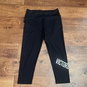 Victoria secret sport activewear crop leggings medium black silver logo